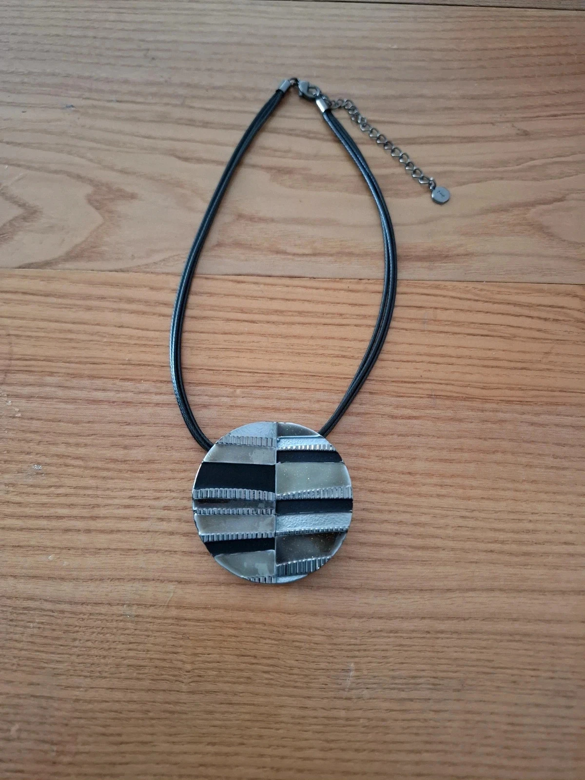Collier ikita n°31